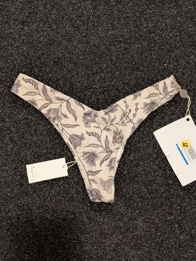 Tigerlily Floral Print Cream Bikini Bottoms XXS NWT